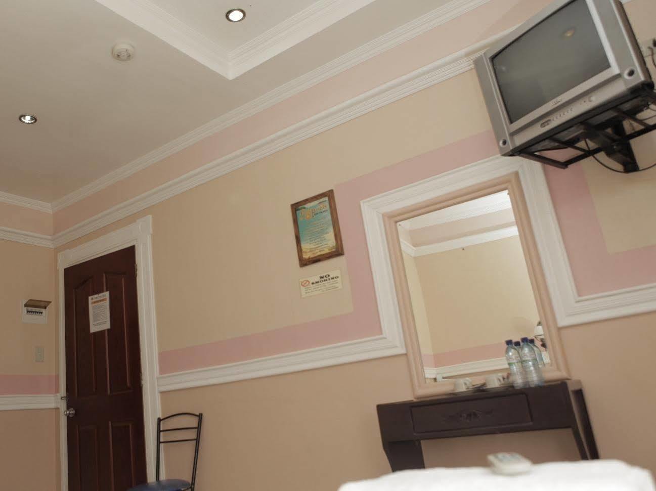 Golden Palace Hotel Tagum Exterior foto